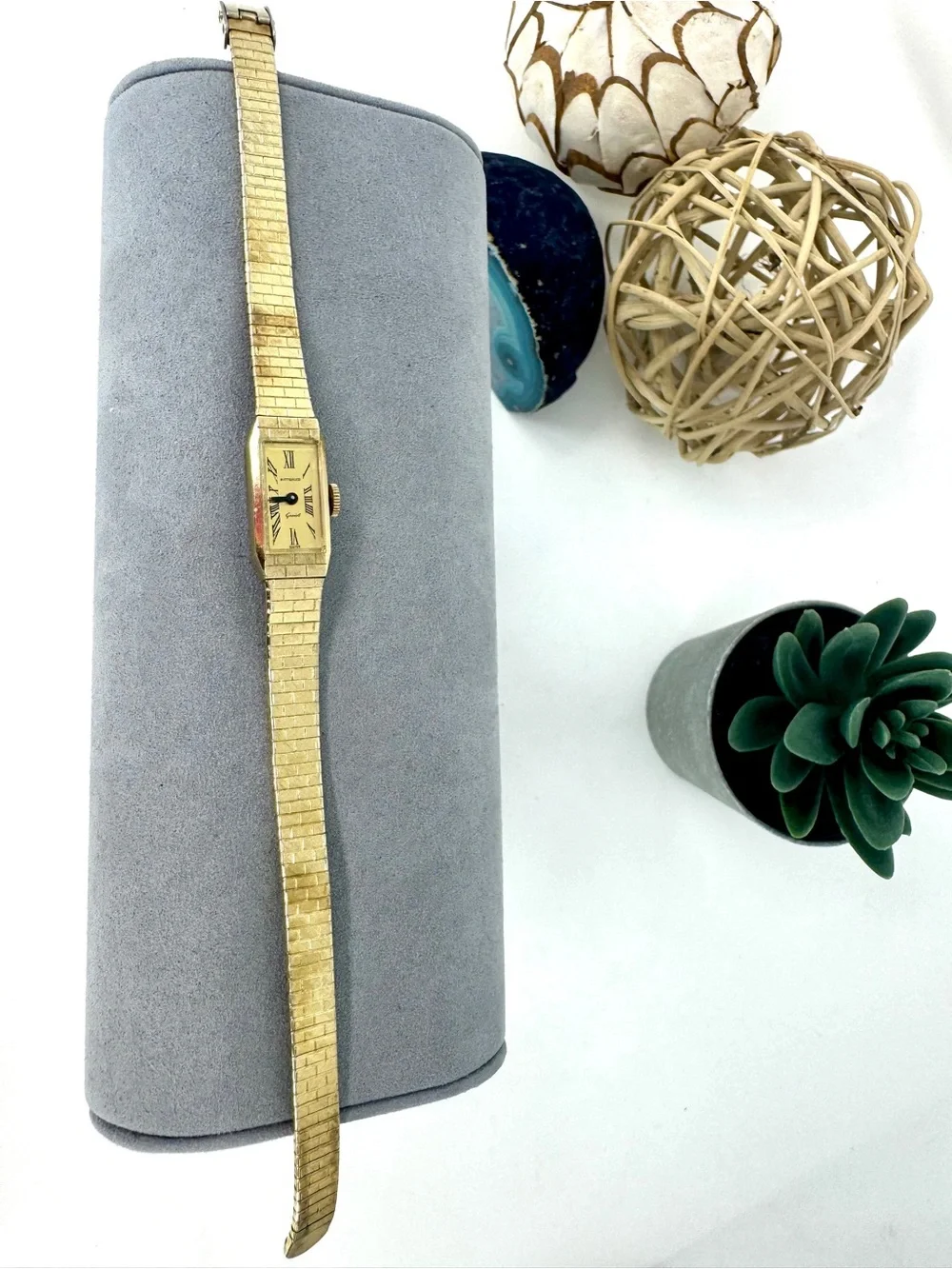 Vintage Wittnauer Genève Women's Mechanical Watch - 10K Gold Filled Bezel & Band